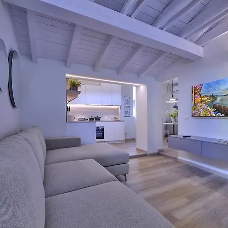 Appartamento Contrada Varenna